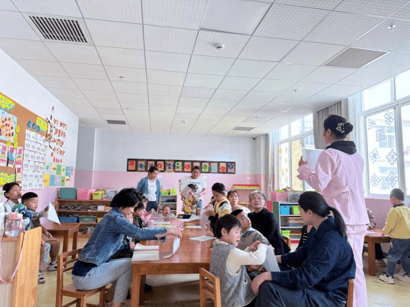 把春天留住，让童趣驻心田 ——贵州省残疾人康复中心儿童教育示范基地开展3月家长半日开放活动